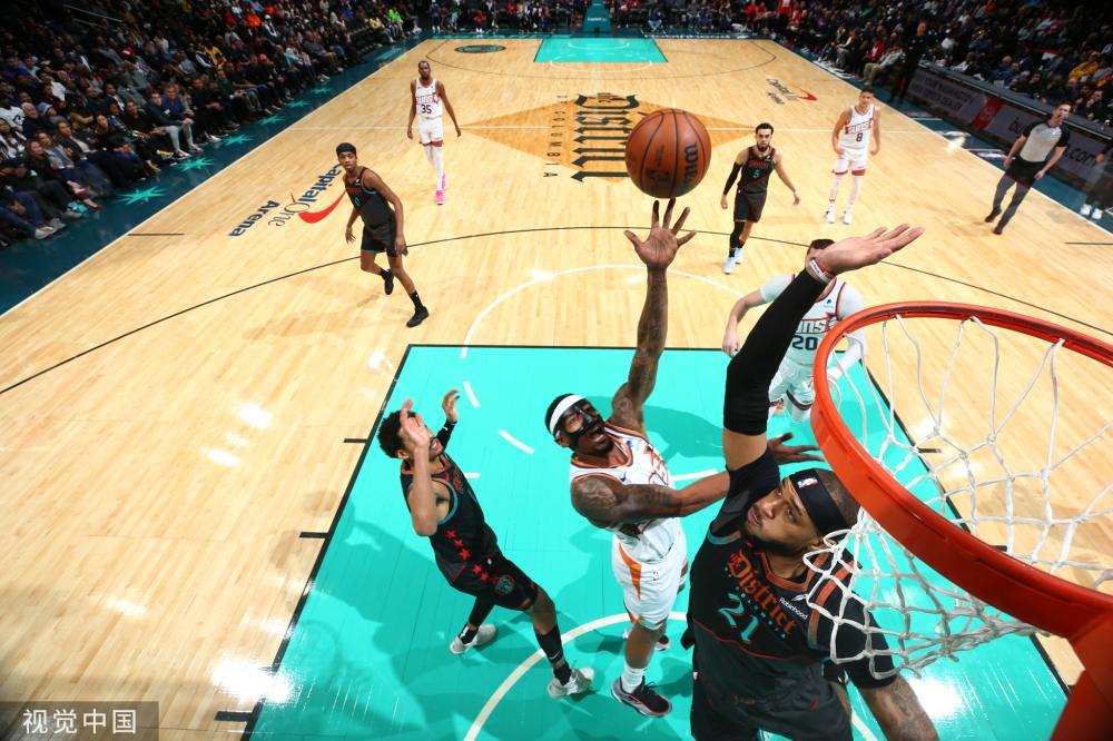 砺着自己的 砺着自己的