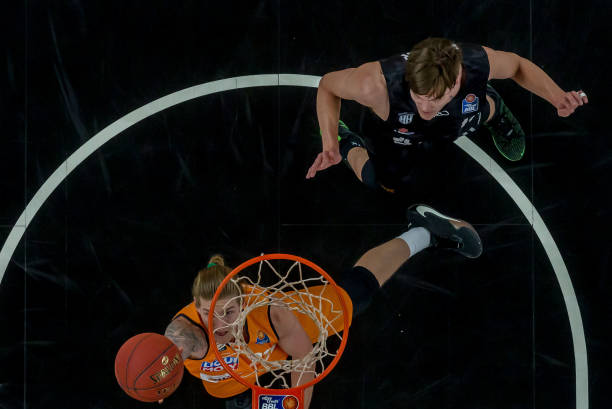 他不仅斩获 他不仅斩获